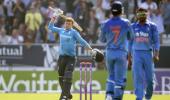 Root hits ton as England deny India clean sweep