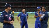 Tendulkar mania grips Feroz Shah Kotla