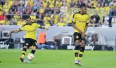 Bundesliga: Mkhitaryan brace as Dortmund hit four; Schalke crush Werder