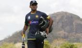 Pakistan's Hafeez ruled out of World Cup through injury