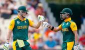 Zimbabwe wilt under Miller, Duminy tons