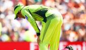 Bravo to stay with team after tearing hamstring