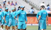 Tendulkar gives thumbs up to Dhoni's balanced training approach