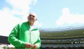 Former New Zealand captain Martin Crowe dies aged 53