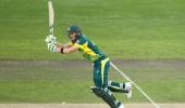 Smith hits century as Australia close in on victory