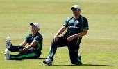 Australian selectors spared a headache, Harris a doubt for Cardiff