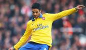 Arsenal captain Arteta extends Gunners contract