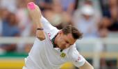 Dale Steyn joins the 400 club