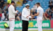 ICC guidelines: Players can't give cap to umpire