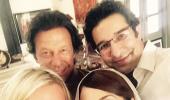 When Imran and Wasim met: A photo of EPIC proportions!