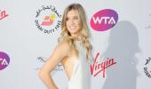 Tennis beauties add zing to pre-Wimbeldon bash