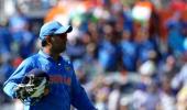 Dhoni 'keeps' without pads against West Indies