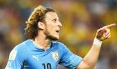 Uruguay legend Forlan quits national team