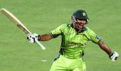 Clinical Pakistan thrash Ireland by seven wickets; seal quarters beth