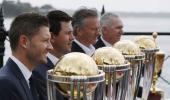 Australia turn to Steve Waugh for pep talk ahead of quarters