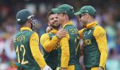 Duminy surprises one and all with his bag of 'tricks'