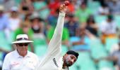 Pakistan spinner Ajmal claims Harbhajan is a chucker