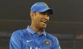 'The selectors need to have a closer look at what Dhoni is doing'