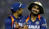 Bowlers used to be scared when bowling to Sehwag: Harbhajan