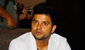 Cricketer Suresh Raina turns singer! Check it out...