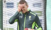 Siddle's career in doubt following stress fracture