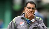 Razzaq launches stinging attack on Waqar