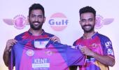 First Look: Captain Dhoni unveils Rising Pune Supergiants jersey for IPL 9