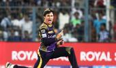 Playing Narine and Hogg together will be an option: Gambhir