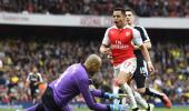 EPL: Arsenal, City keep up pressure in title race, Chelsea wins