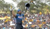 Australia edge out Sri Lanka in Dilshan ODI farewell