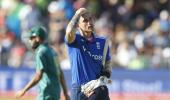 Hales 99, Buttler put England 2-0 up against SA