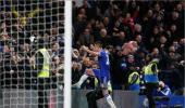 Terry saves Chelsea with late equalizer against Everton