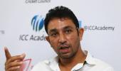 Azhar Mahmood offered assistant coach's job