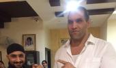 PHOTOS: Harbhajan meets 'The Great Khali'