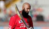 How to succeed in T20s the Amla way