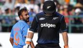 Anil Kumble helps me a lot, says legspinner Amit Mishra