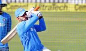 Can Dhoni turn on the style on home turf?