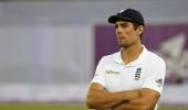 Record-nearing captain Cook may step down after India series