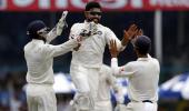 Jadeja, Ashwin bundle out New Zealand for 262