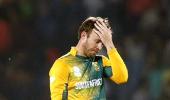 Injured de Villiers out of action till December