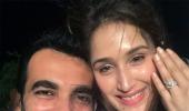 Zaheer gets engaged to 'Chak De India' star Sagarika