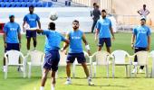 With momentum on their side, India look to tame Bangla 'Tigers'