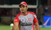 Sehwag applies for India coach's post, Moody in fray