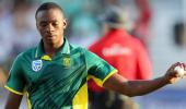 South Africa seamers wreak havoc to secure consolation win