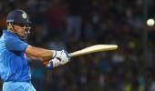 The old dog has plenty to offer: Shastri on Dhoni