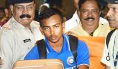 PHOTOS: Hero's welcome for victorious U-19 team