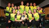 Aus whip NZ in T20 tri-series final, take No. 1 ranking