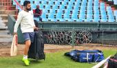 India gasp to stay afloat ahead of Centurion Test