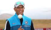 Dravid's kind gesture wins hearts in India and Pakistan