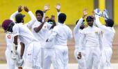 Sri Lanka play under protest after being accused of ball tampering